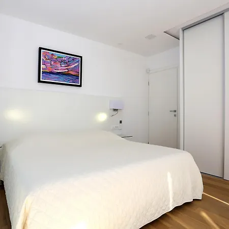 Art Gallery Apartment